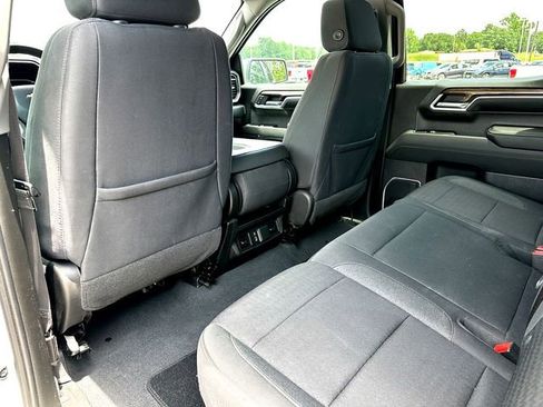 Used 2023 Chevrolet Silverado 1500 LT RWD image 19