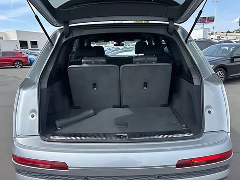 Used 2025 Audi Q7 3.0T Premium Plus AWD/4WD image 14