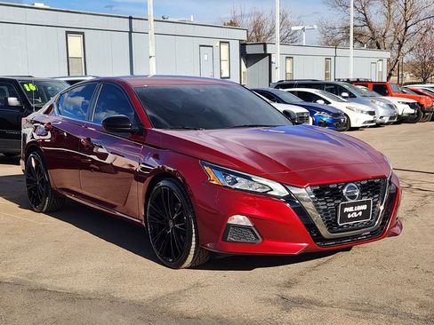 Used 2020 Nissan Altima 2.5 SR image 3