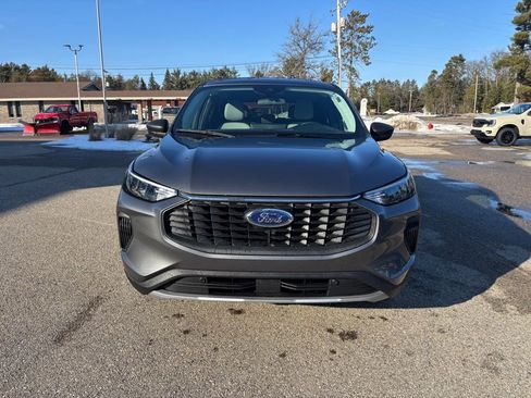 New 2026 Ford Escape Active w/ Tech Pack #1 AWD/4WD image 8