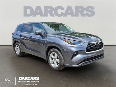 Used 2025 Toyota Highlander LE