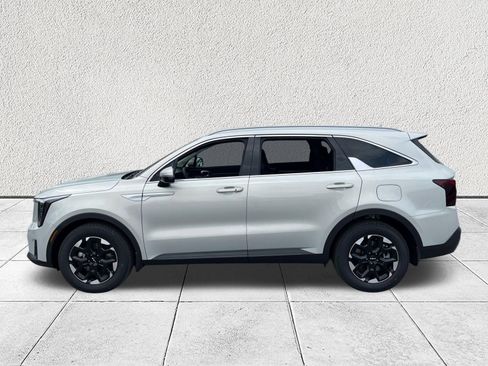New 2026 Kia Sorento S w/ S Panoramic Sunroof Package FWD image 4