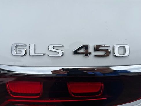 New 2026 Mercedes-Benz GLS 450 4MATIC image 9