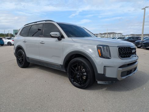 Certified 2023 Kia Telluride EX X-Line image 2