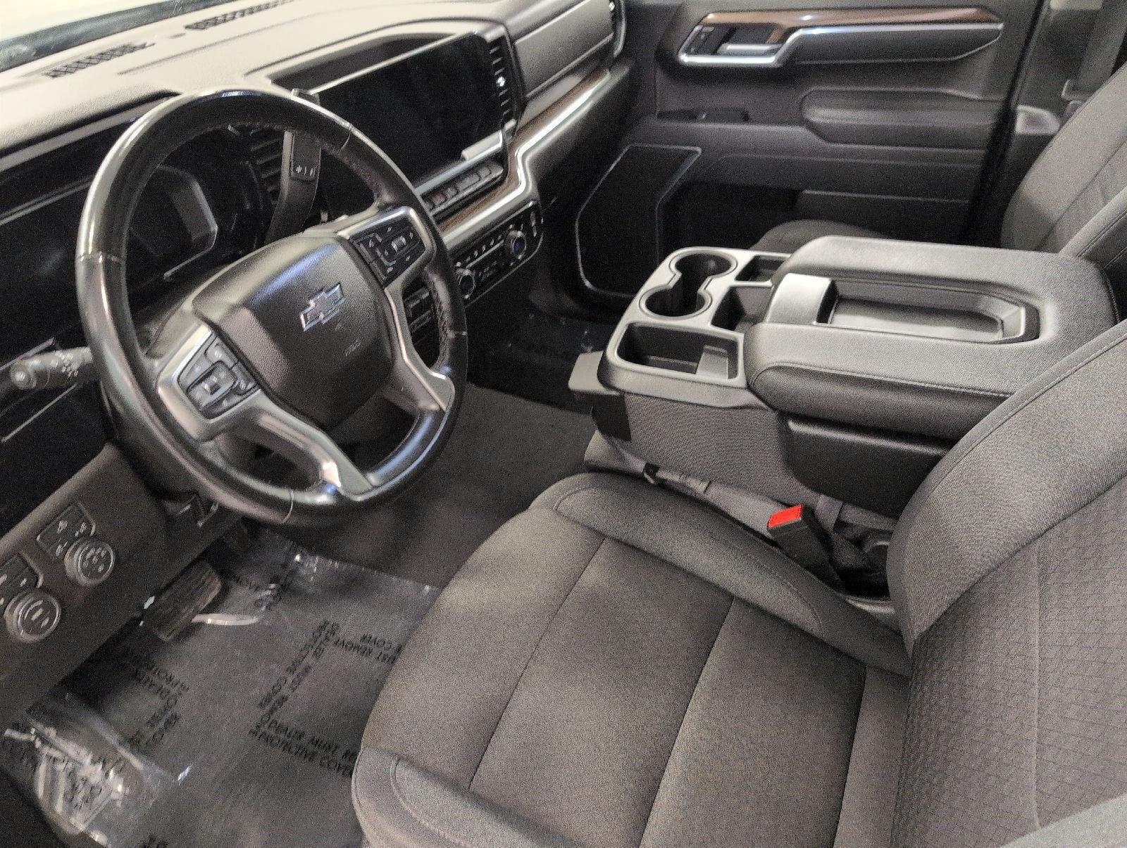 Used 2026 Chevrolet Silverado 1500 RST AWD/4WD image 10
