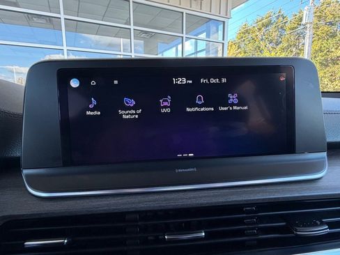 Used 2022 Kia Telluride EX w/ EX Premium Package image 15