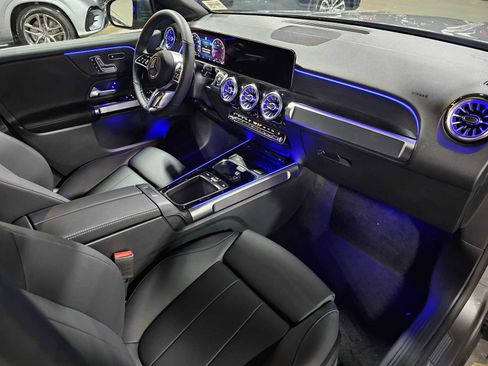 New 2026 Mercedes-Benz GLB 250 4MATIC image 12