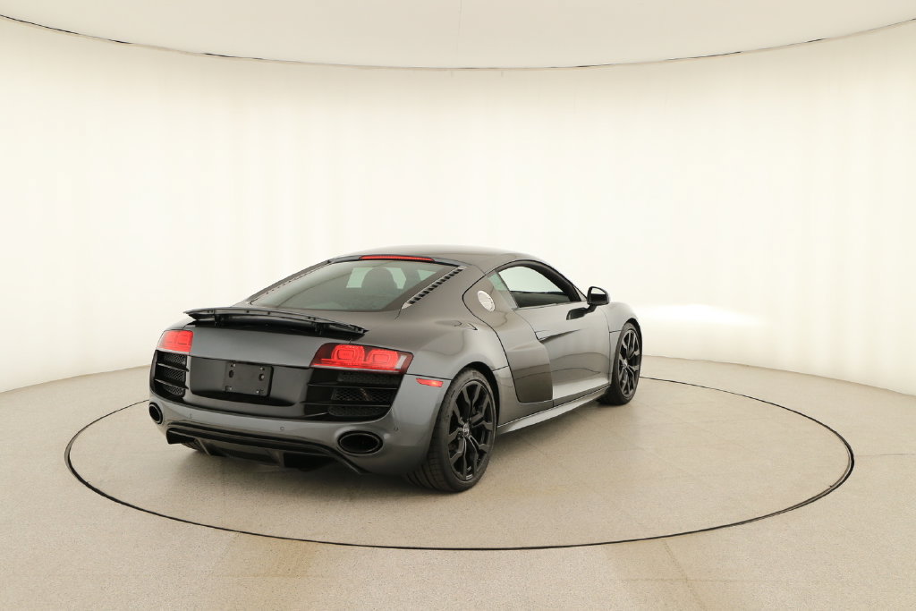 Used 2011 Audi R8 V10 AWD/4WD image 6