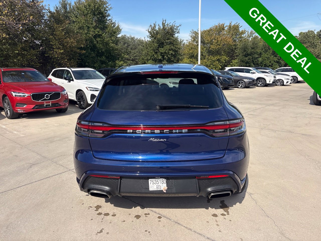 Used 2024 Porsche Macan w/ Premium Plus Package AWD/4WD image 8