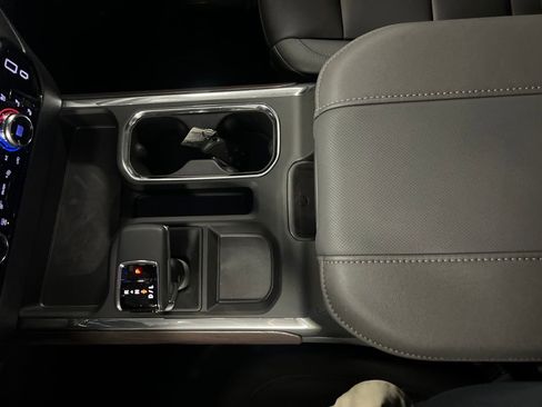 New 2026 GMC Sierra 1500 SLT w/ SLT Premium Plus Package AWD/4WD image 26