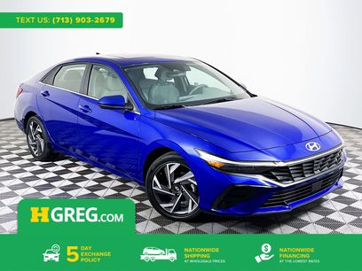 Used 2025 Hyundai Elantra SEL