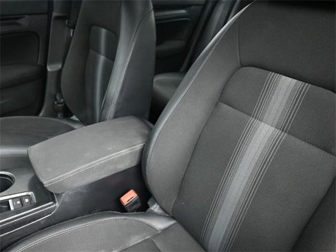 Used 2023 Honda Civic Sport image 18