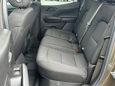 Used 2024 Chevrolet Colorado Trail Boss w/ Technology Package image 26