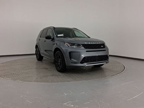 New 2025 Land Rover Discovery Sport S image 7