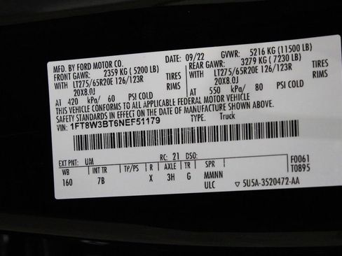 Used 2022 Ford F350 Platinum w/ FX4 Off-Road Package AWD/4WD image 35