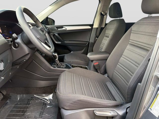 Certified 2023 Volkswagen Tiguan S FWD image 18