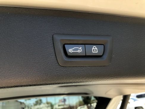 Used 2016 BMW X3 xDrive28i AWD/4WD image 42
