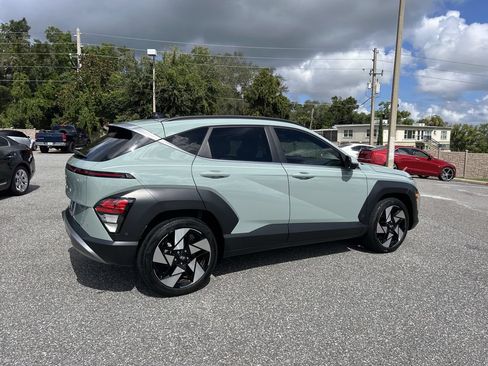 Certified 2024 Hyundai Kona Limited FWD image 5