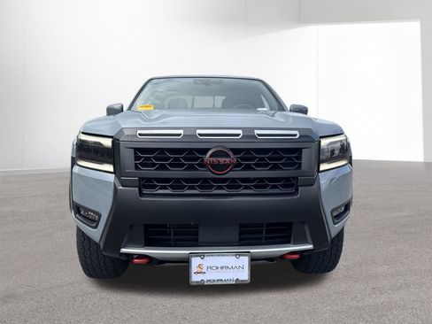 Used 2025 Nissan Frontier PRO-4X AWD/4WD image 30