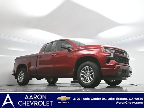 Used 2025 Chevrolet Silverado 1500 RST w/ Z71 Off-Road Package AWD/4WD image 2