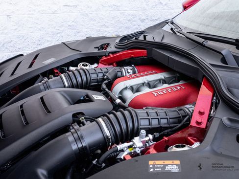 Certified 2024 Ferrari Purosangue image 14