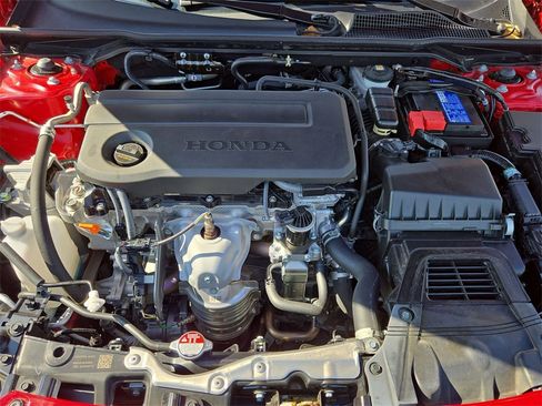 Used 2025 Honda Civic Sport image 35