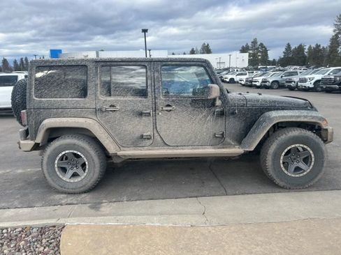 Used 2012 Jeep Wrangler Unlimited Sport image 14