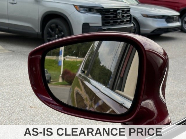 Used 2021 Chrysler Pacifica Touring-L FWD image 40