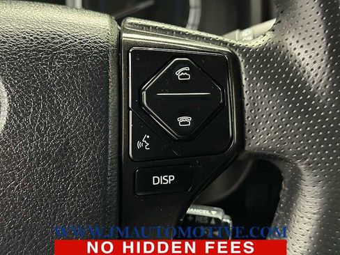 Used 2017 Toyota 4Runner TRD Off-Road image 38