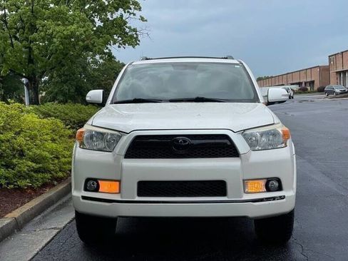 Used 2010 Toyota 4Runner SR5 image 3