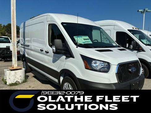 New 2025 Ford Transit 250 148 Medium Roof w/ Load Area Protection Package image 7