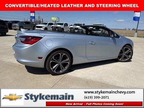 Used 2016 Buick Cascada Premium image 11
