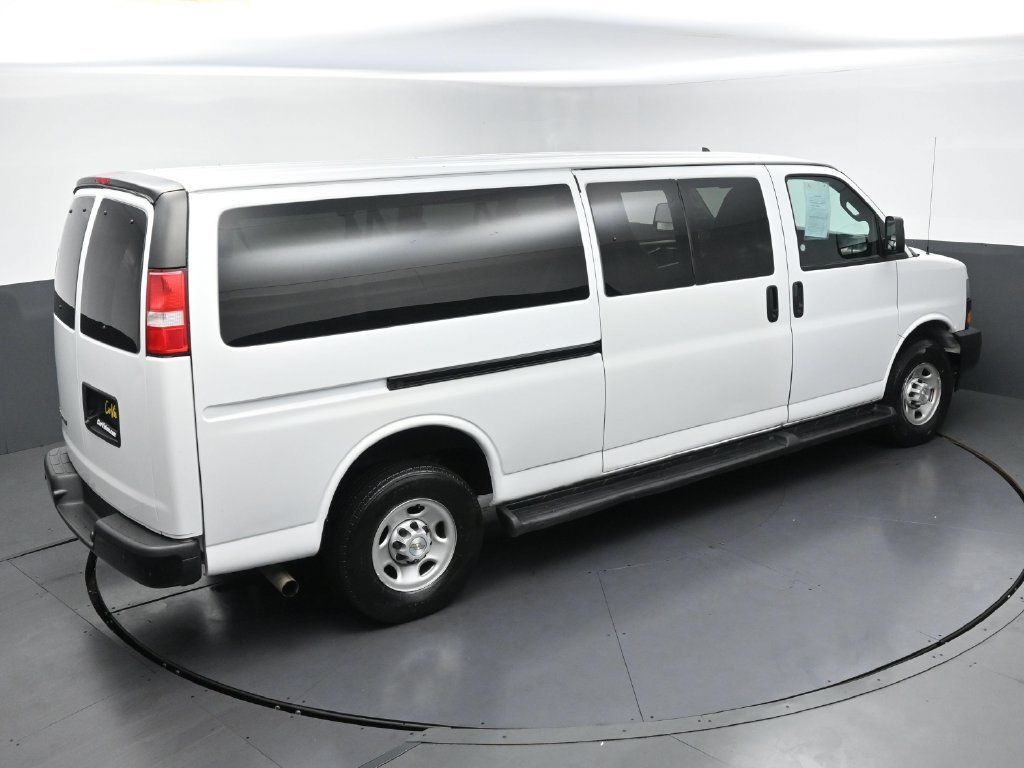 Used 2023 Chevrolet Express 3500 LS RWD image 32