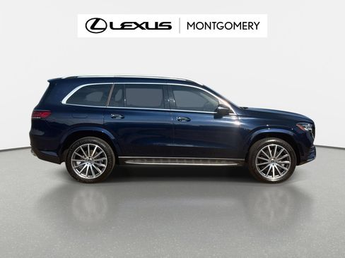 Used 2022 Mercedes-Benz GLS 450 4MATIC image 2