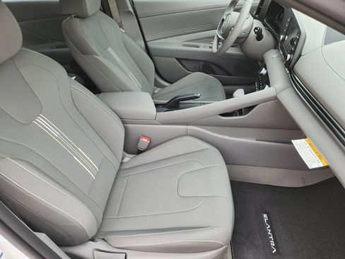 New 2026 Hyundai Elantra Sport FWD image 10