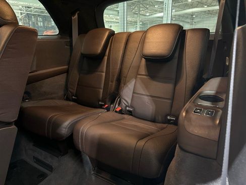 Used 2020 Mercedes-Benz GLS 580 4MATIC image 7