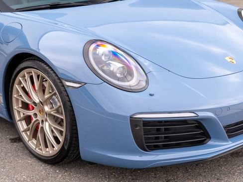 Used 2017 Porsche 911 Targa 4S AWD/4WD image 64