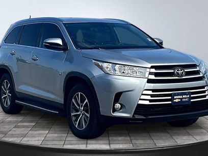 Used 2019 Toyota Highlander XLE