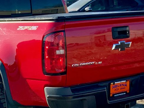 Used 2019 Chevrolet Colorado ZR2 image 14