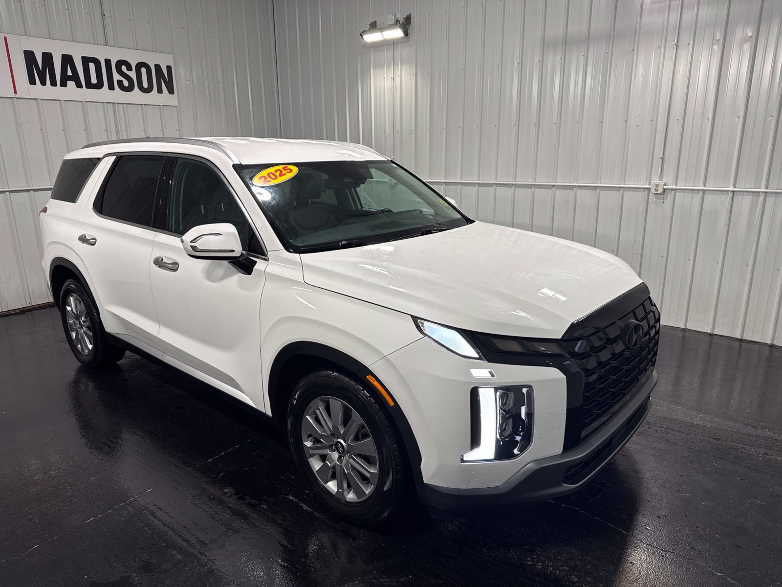 Used 2025 Hyundai Palisade SEL AWD/4WD image 6