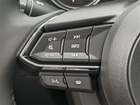 Used 2025 MAZDA CX-5 AWD 2.5 S w/ Preferred Package image 21