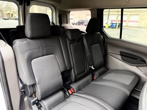 Used 2022 Ford Transit Connect XLT w/ Trailer Tow Package image 24
