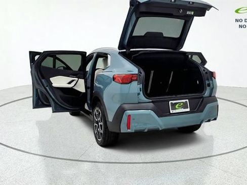 Used 2026 BMW X2 xDrive28i AWD/4WD image 17