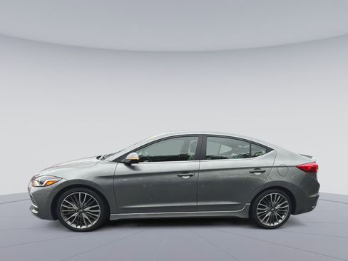 Used 2017 Hyundai Elantra Sport w/ Sport Premium Package 06 FWD image 8