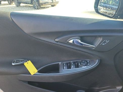 Used 2024 Chevrolet Malibu LT image 14