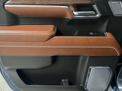 Used 2024 GMC Sierra 1500 Denali Ultimate image 45