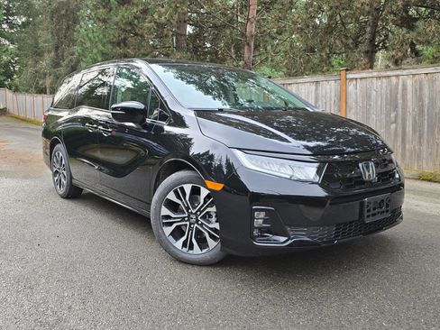 New 2026 Honda Odyssey Elite image 1