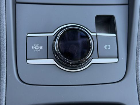 New 2026 Volkswagen Tiguan S image 24