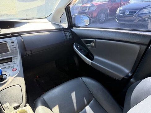 Used 2012 Toyota Prius Five image 19