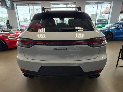Used 2021 Porsche Macan S AWD/4WD image 16
